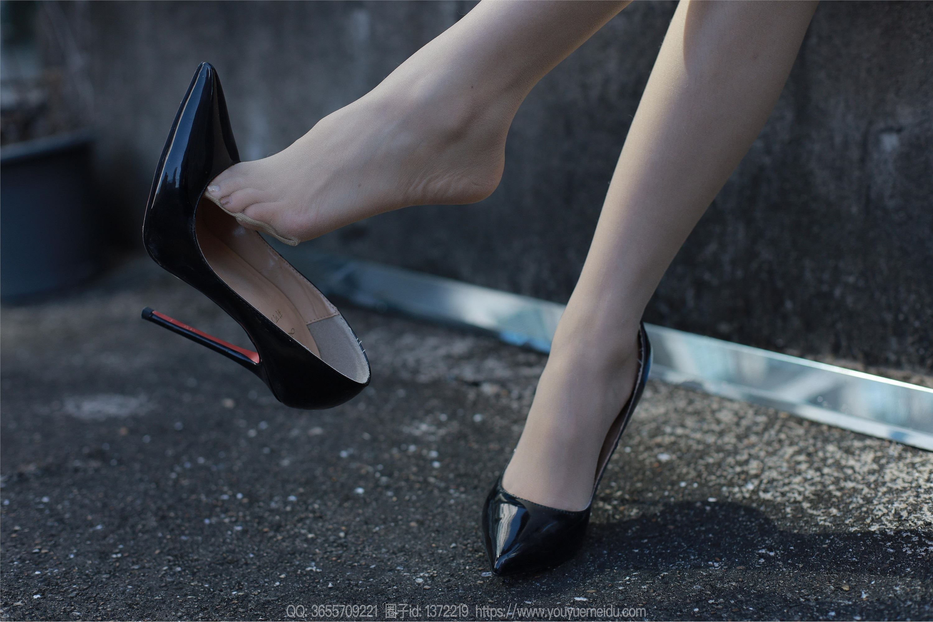 IESS异思趣向  2023.11.19 丝享家 1589 美子《风衣的季节》